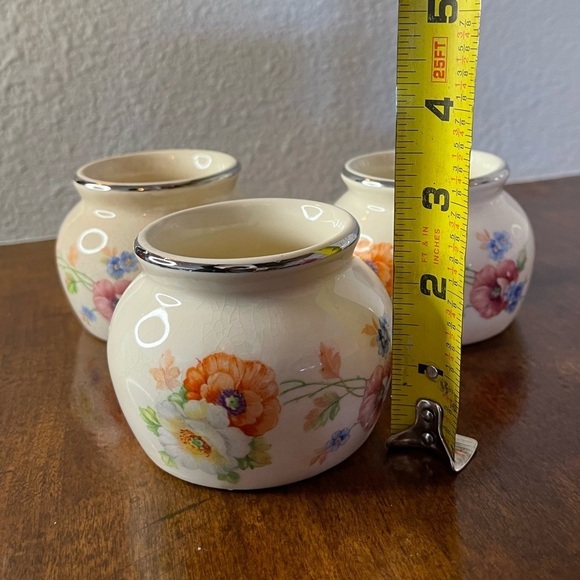 Vintage Bakerite 3.5" Earthenware Dishes w/ Flowers and Silver Trim Set of 3 - Picture 7 of 8